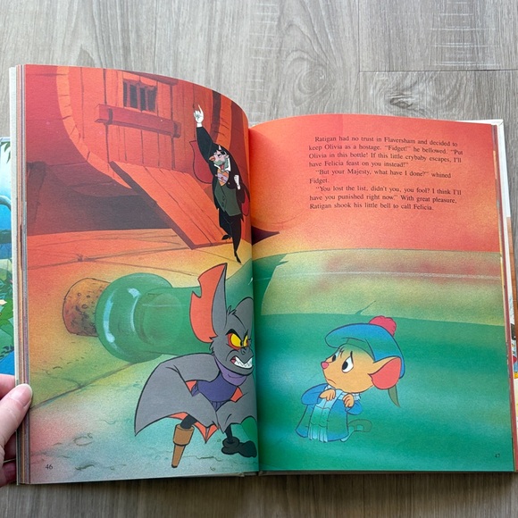 Vintage 1987 Disney Book “The Great Mouse Detective” - Picture 3 of 3